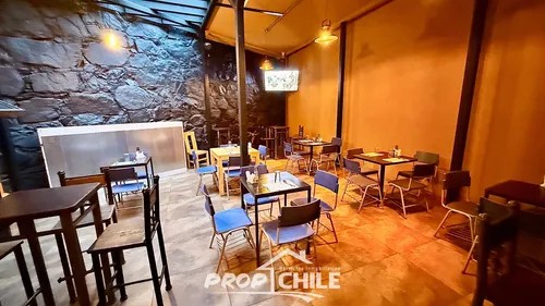 En Venta Amplia Casa De 2 Pisos, Viña Del Mar