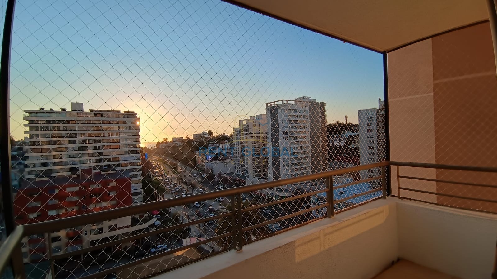 Departamento estilo mariposa en arriendo Metro Miramar - Miniatura 4