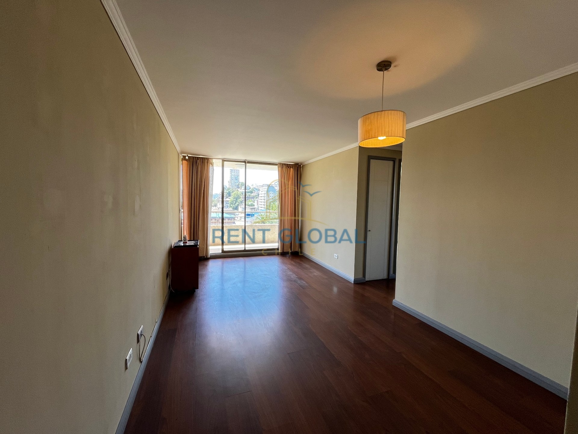 Dpto Sol de Mañana en zona residencial a pasos Metro Miramar