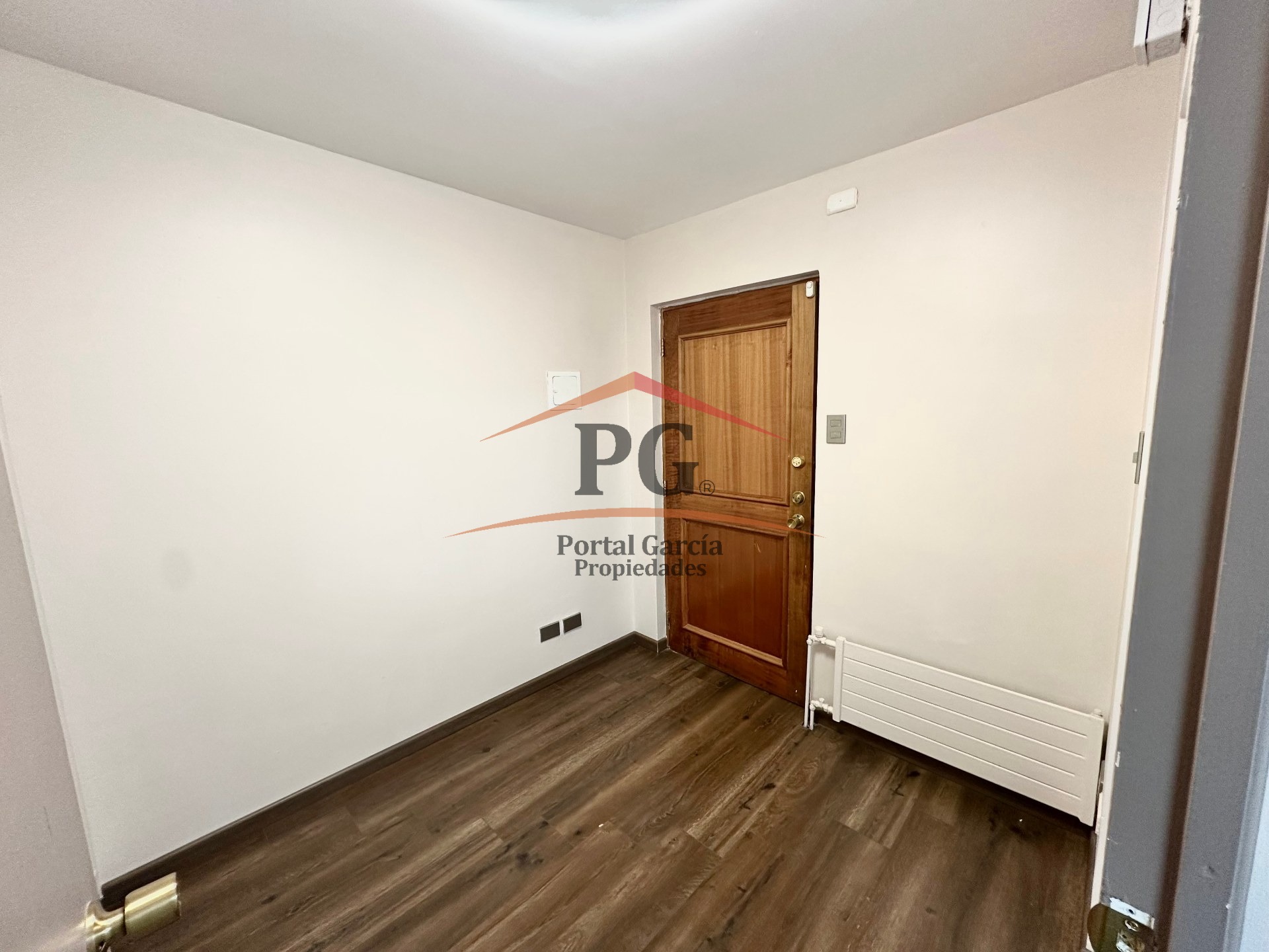 OFICINA COMERCIAL PLENO CENTRO DE VALDIVIA 3