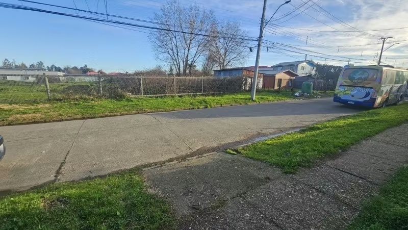 TERRENO URBANO GUILLERMO FRICK 4