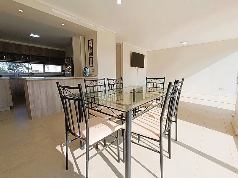 Arriendo Casa Cond. Alto Laguna 3d3b2e1b - Terreno 300 M2 4