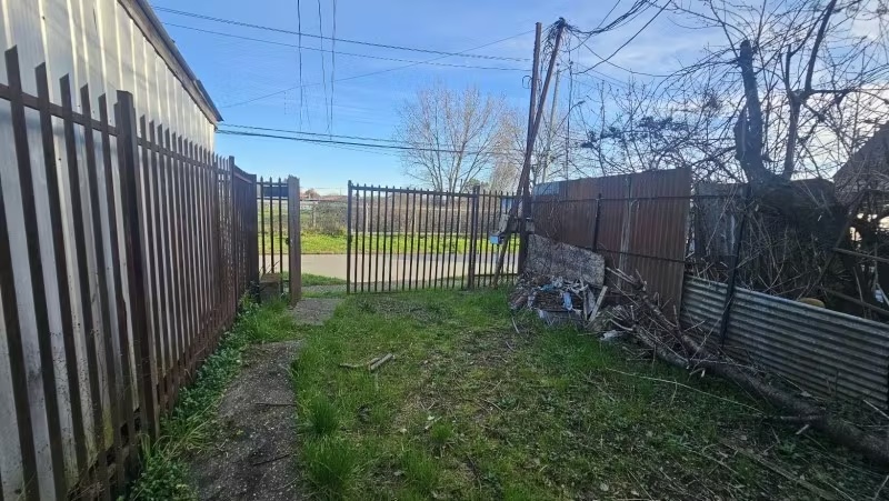 TERRENO URBANO GUILLERMO FRICK 5