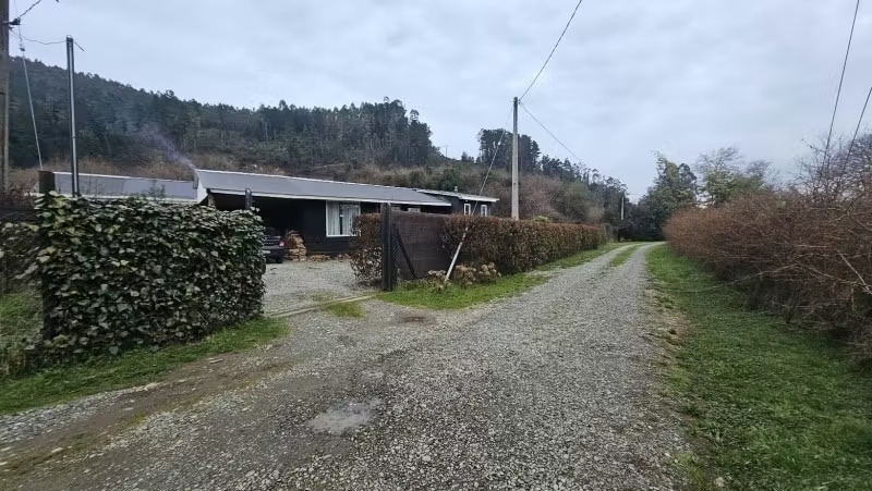 HERMOSA CASA DE UN PISO ORILLA DE RIO SECTOR ARIQUE