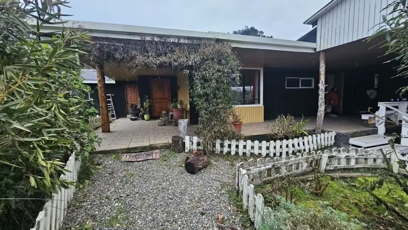 HERMOSA CASA DE UN PISO ORILLA DE RIO SECTOR ARIQUE 4